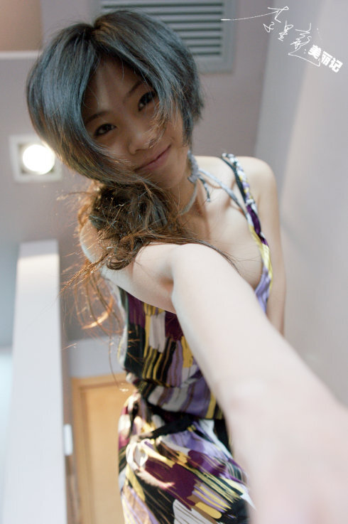 2010.03.26 李星龙摄影-美丽记-美女古董商吕昕霏私家写真